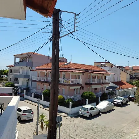 Rena'S Sunny House شقة فندقية