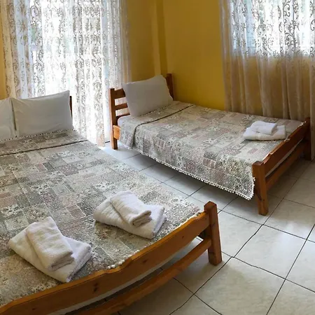 Rena'S Sunny House شقة فندقية *