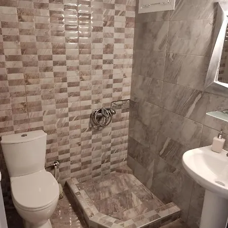 Rena'S Sunny House شقة فندقية